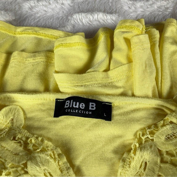 Blue B Collection Women’s Size L Top Yellow Eyelet Lace Flowy Boho Padded - Picture 3 of 10